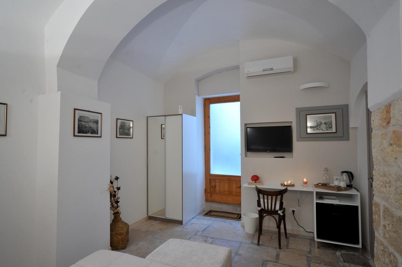 Отель Borgo Martino Бари Экстерьер фото
